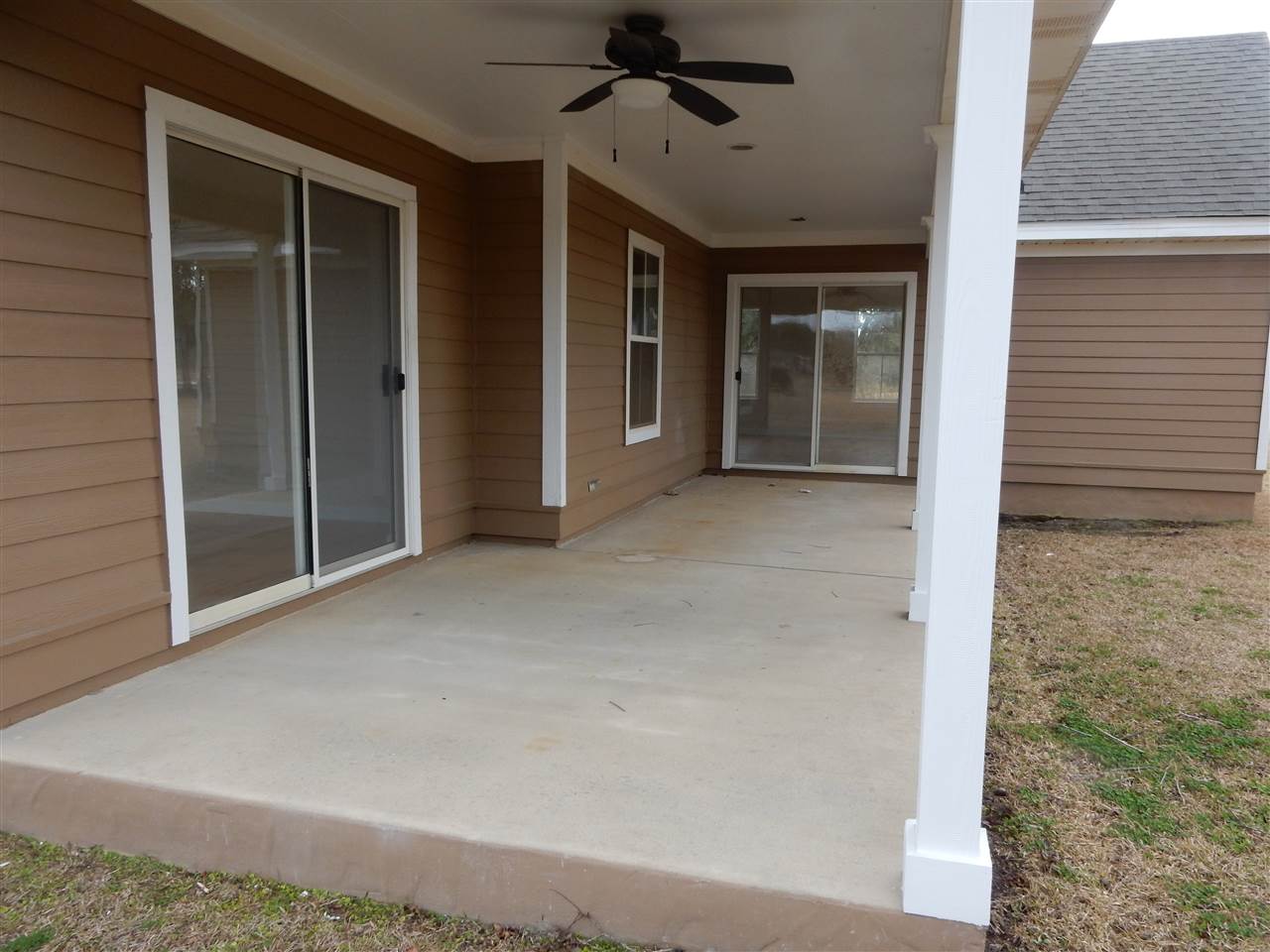 8831 Gale Rowe Lane Fairhope, AL 36532 - Photo 7 of 32 Back Porch 3
