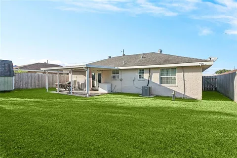 $199,000 | 2932 Cardinal Drive, Marrero, LA 70072