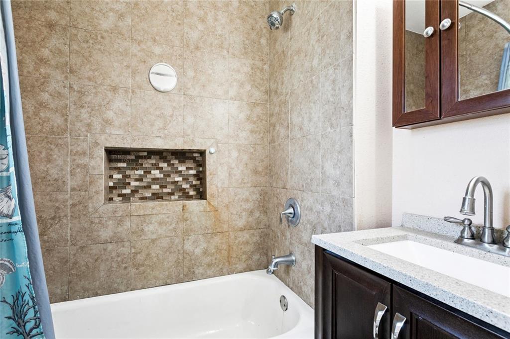 2932 Cardinal Drive Marrero, LA 70072 - Photo 7 of 13