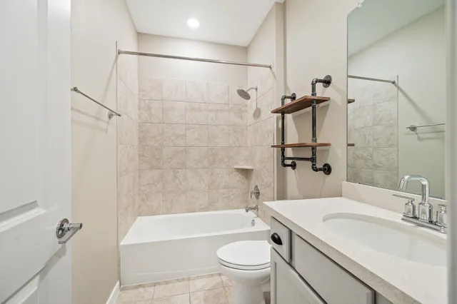 $3,500 | 7314 Bristlegrass Colony Court, Cypress, TX 77433