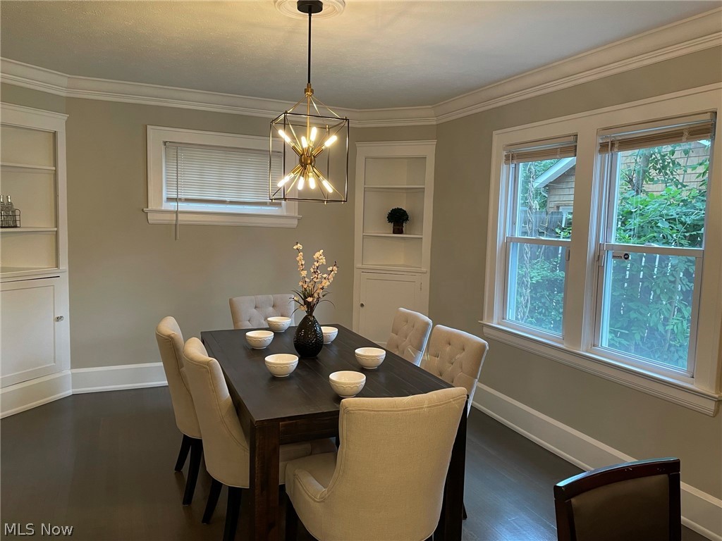 3316 Silsby Road Cleveland, OH 44118 - Photo 8 of 24