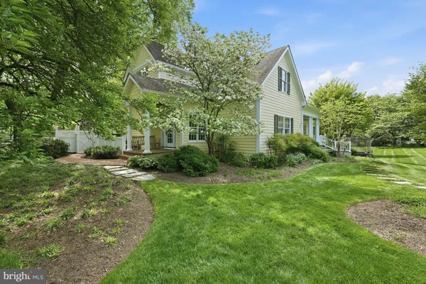 $3,995,000 | 2120 Elliott Avenue, McLean, VA 22101