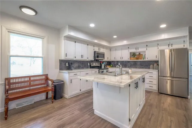 $249,500 | 1613 South Main Street, Clinton, MO 64735