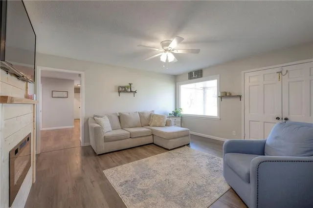 $249,500 | 1613 South Main Street, Clinton, MO 64735