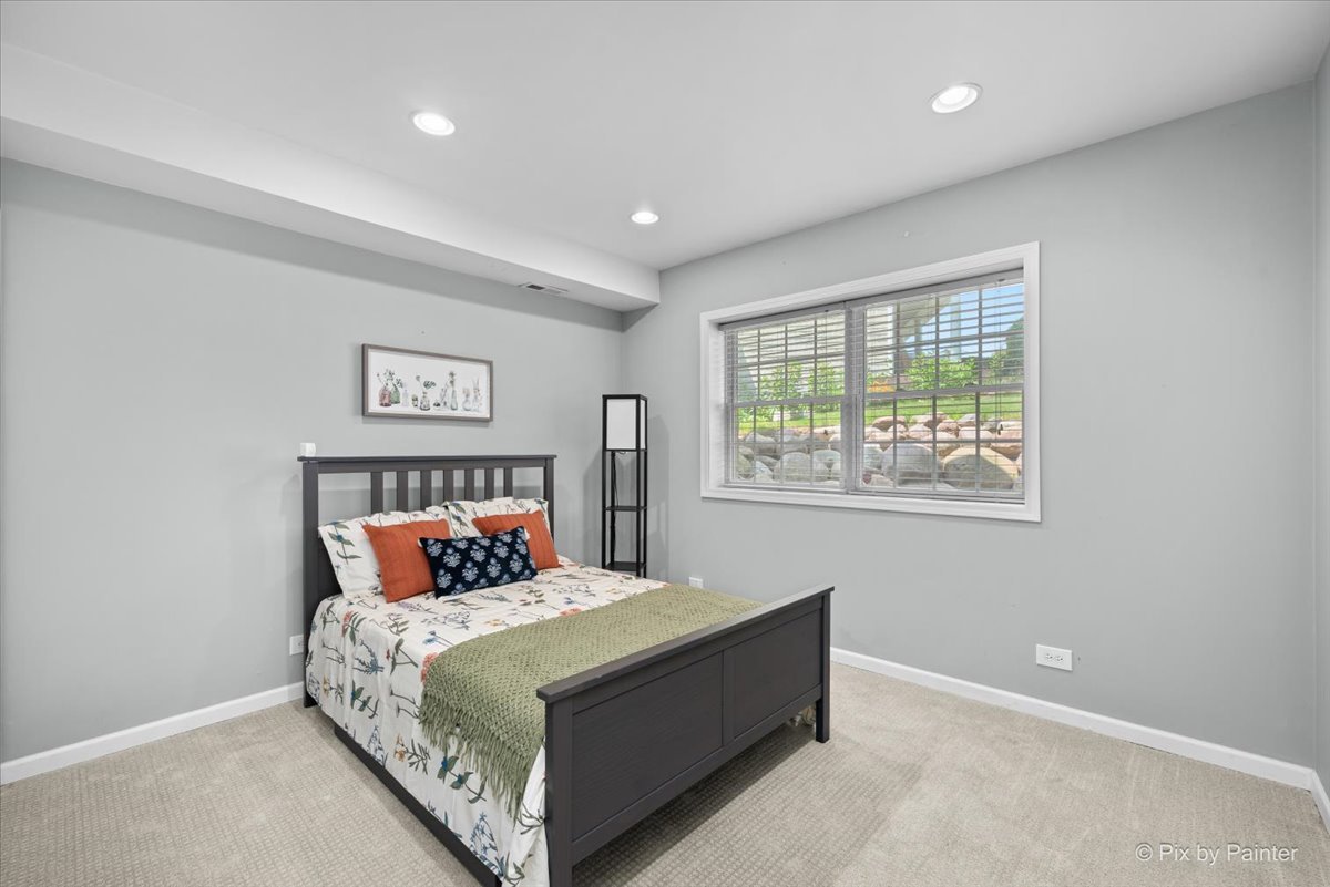 1401 Stag Trail Cary, IL 60013 - Photo 41 of 63