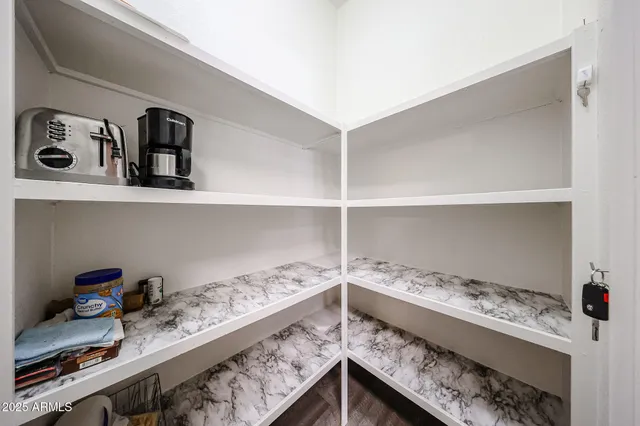 $179,000 | 3901 East Pinnacle Peak Road, Unit 83, Phoenix, AZ 85050