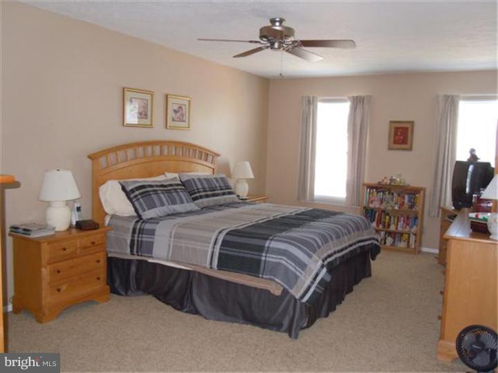62 Glasgow Road Williamstown, NJ 08094 - Photo 16 of 25 Bedroom - Main