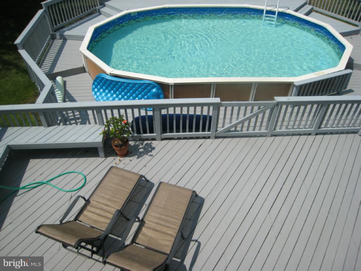 62 Glasgow Road Williamstown, NJ 08094 - Photo 25 of 25 Deck