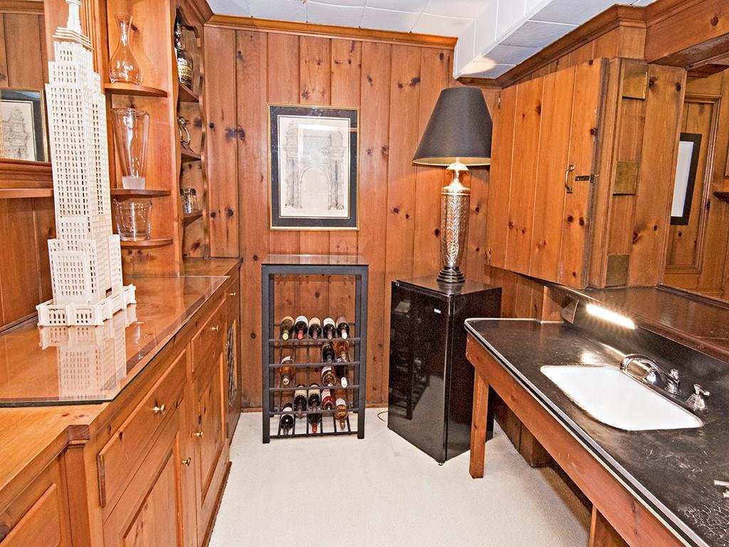 758 Valleyview Road Mt. Lebanon, PA 15243 - Photo 24 of 25 Gallery Image 24