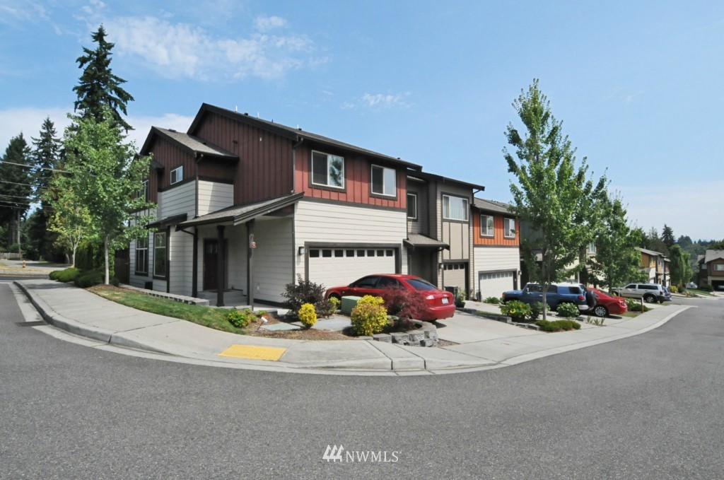 125 164th Place Southeast Bothell, WA 98012 - Photo 1 of 21