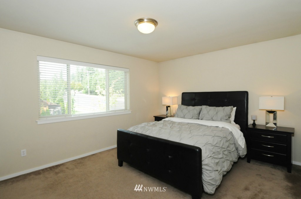 125 164th Place Southeast Bothell, WA 98012 - Photo 14 of 21