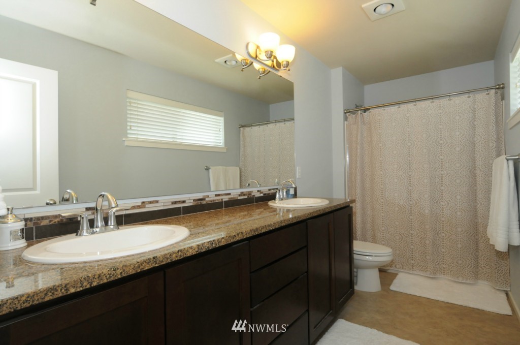 125 164th Place Southeast Bothell, WA 98012 - Photo 15 of 21