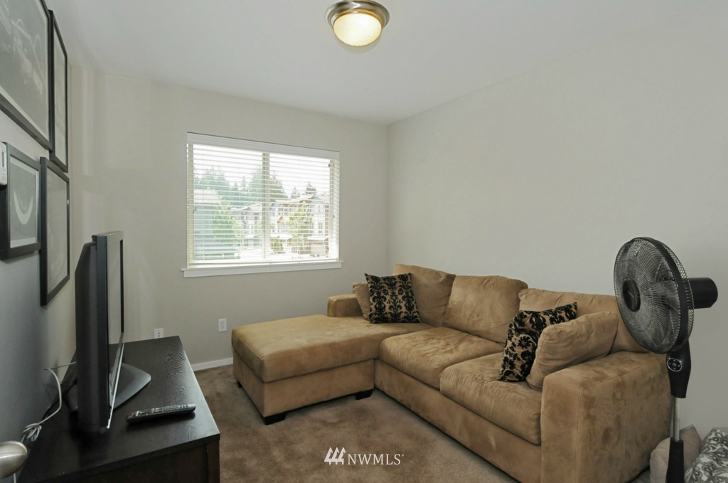 125 164th Place Southeast Bothell, WA 98012 - Photo 16 of 21