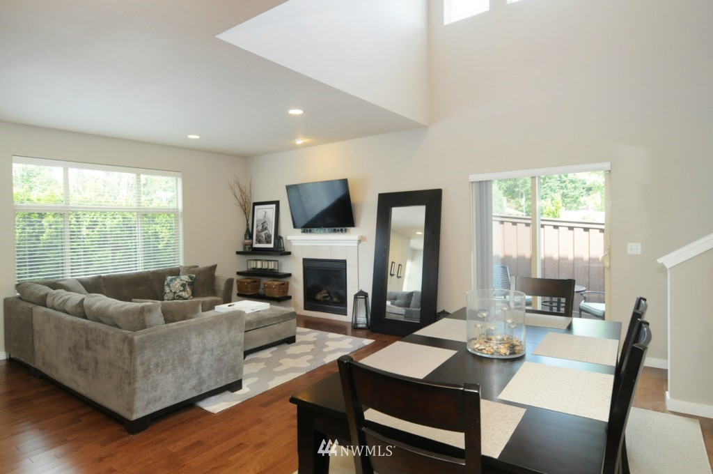 125 164th Place Southeast Bothell, WA 98012 - Photo 4 of 21