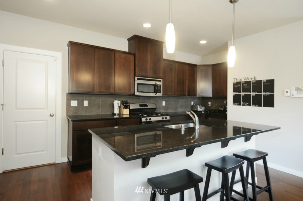125 164th Place Southeast Bothell, WA 98012 - Photo 8 of 21