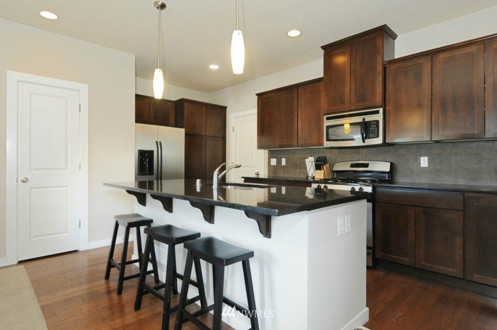 125 164th Place Southeast Bothell, WA 98012 - Photo 9 of 21
