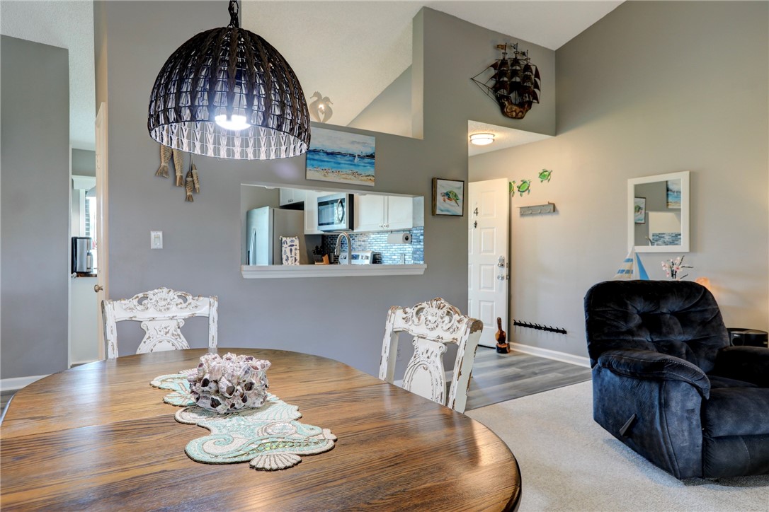 5725 Pelican Pointe Drive, Unit 4 Sebastian, FL 32958 - Photo 12 of 36