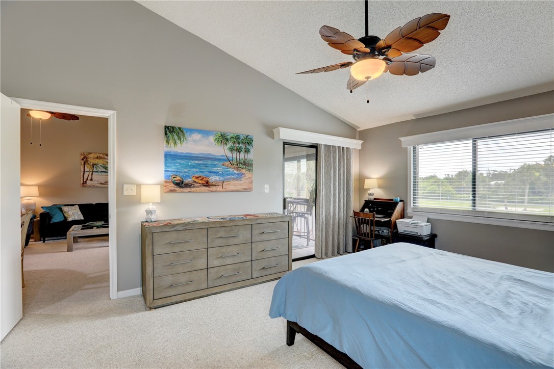 5725 Pelican Pointe Drive, Unit 4 Sebastian, FL 32958 - Photo 21 of 36