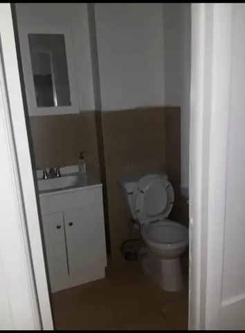 $1,650 | 422 St Pauls Avenue, Unit 1, Jersey City, NJ 07306