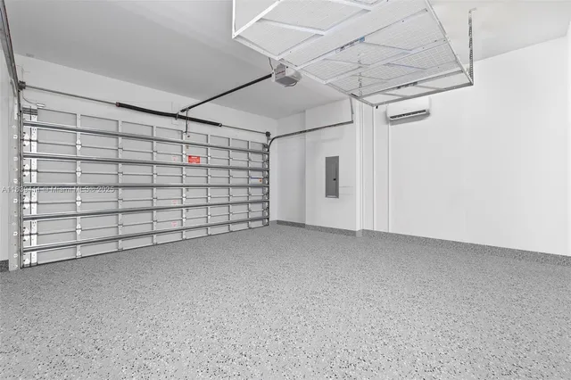 $2,450,000 | 10431 Northwest 68th Terrace, Doral, FL 33178