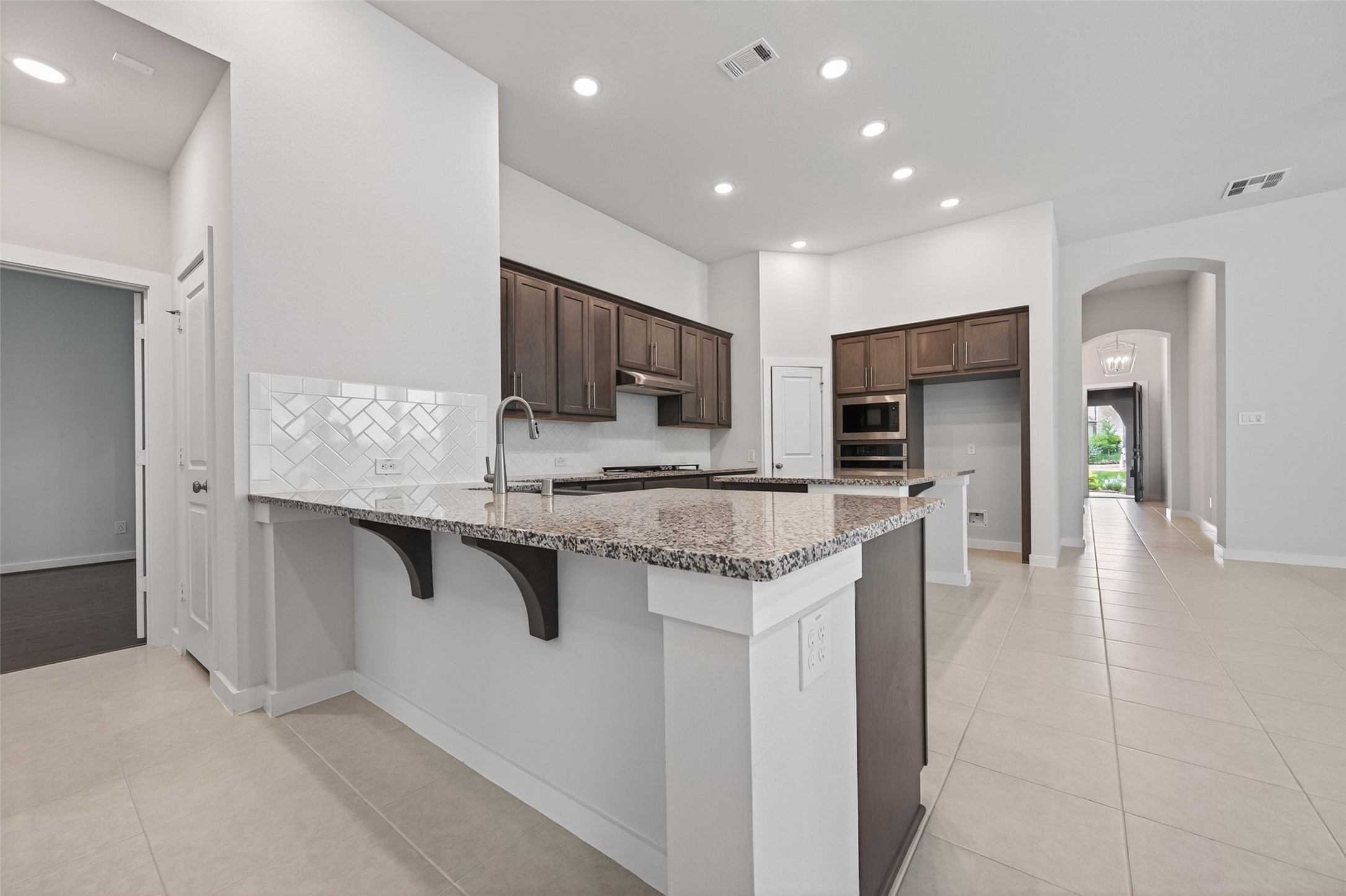 212 Milas Cove Montgomery, TX 77316 - Photo 10 of 50