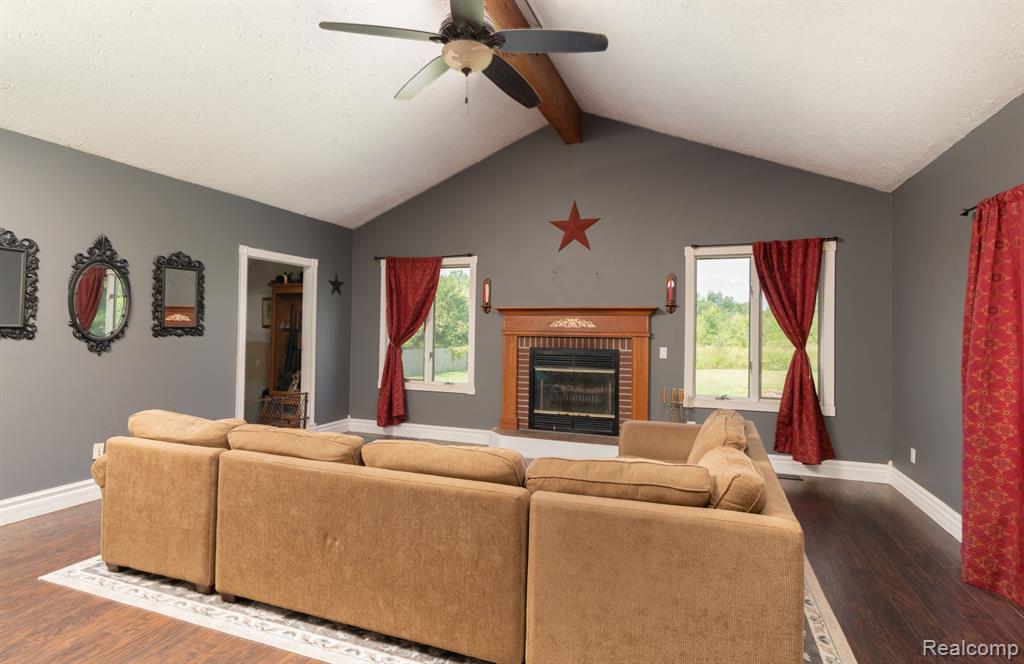 3611 Hogback Road Fowlerville, MI 48836 - Photo 2 of 22 Gallery Image 2