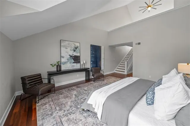 $550,000 | 1101 West 47th Street, Unit B, Kansas City, MO 64112