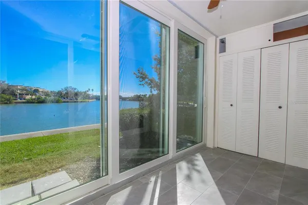 $250,000 | 7425 Bay Island Drive South, Unit 108, South Pasadena, FL 33707