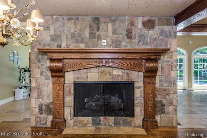 1650 Brewer Road Leonard, MI 48367 - Photo 12 of 33 1650 Brewer Rd Leonard MI-small-015-23-1650 Brewer Rd Leonard00015-666x444-72dpi.jpg