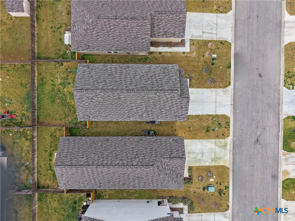121 Sudden Impact Drive Jarrell, TX 76537 - Photo 31 of 32