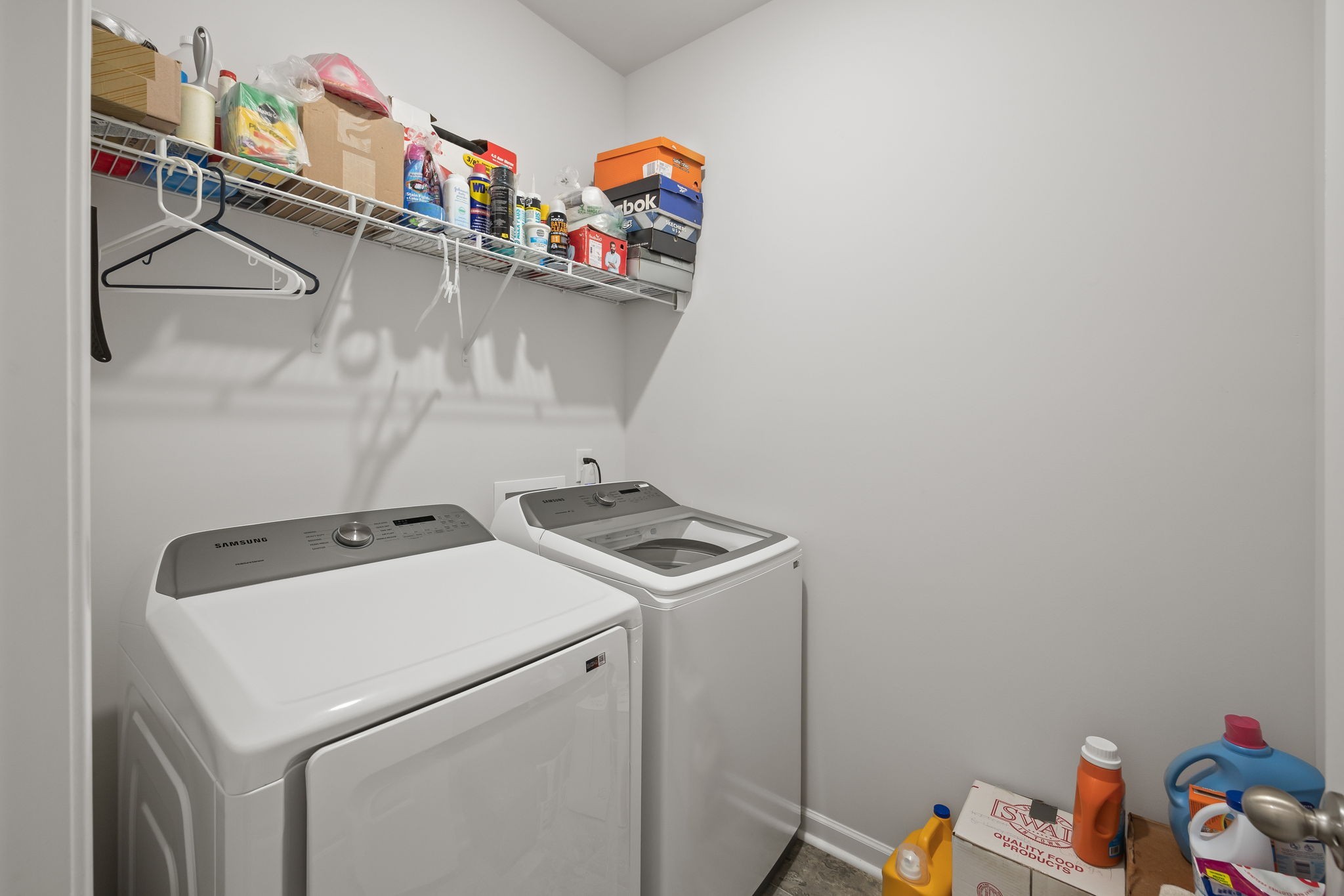 301 Oliver Way Baxter, TN 38544 - Photo 18 of 26 a utility room with dryer and washer
