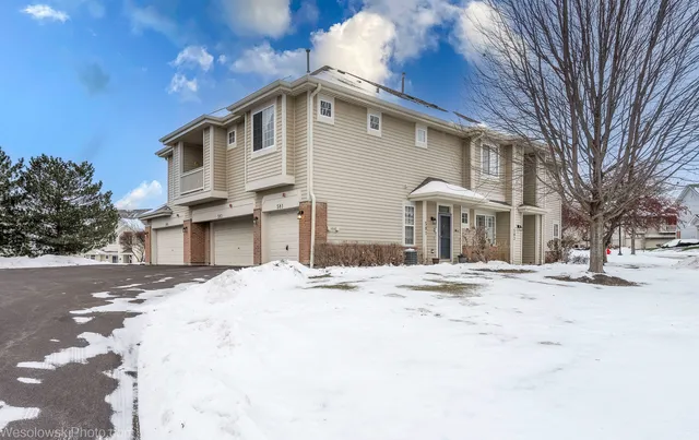 $209,500 | 581 Blue Springs Drive, Fox Lake, IL 60020