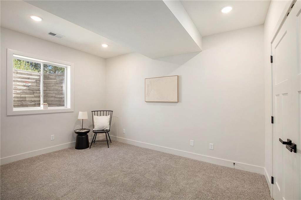 403 Southwest Mission Road Lee's Summit, MO 64063 - Photo 15 of 22