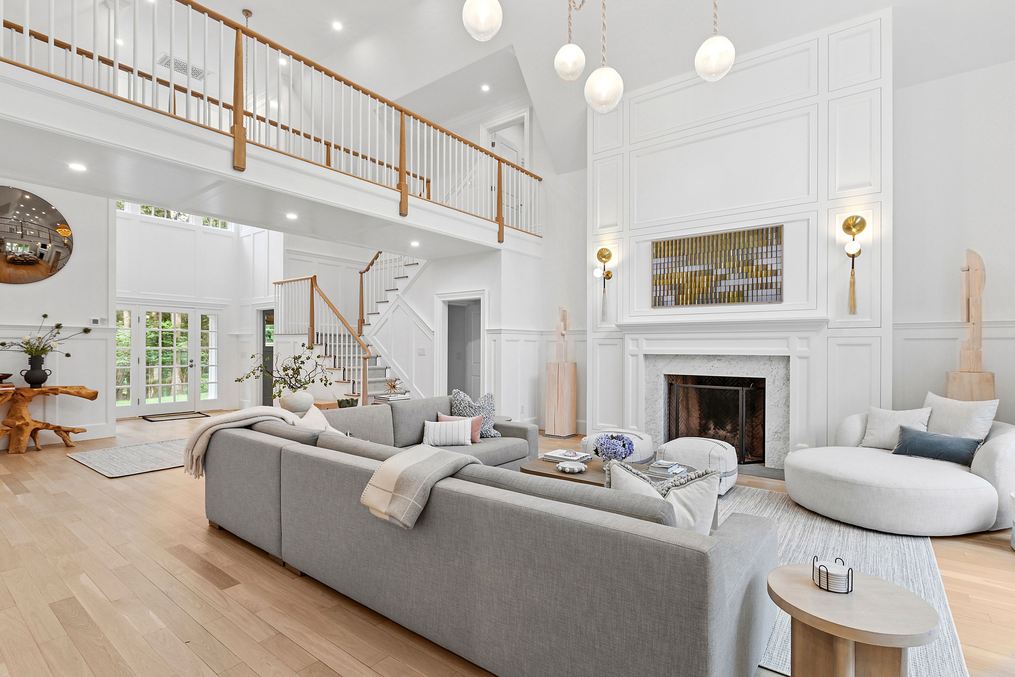 8 Barclay Court East Hampton, NY 11937 - Photo 8 of 49