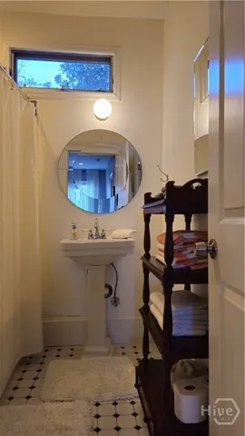 $4,450 | 14 East 41st Street, Savannah, GA 31401