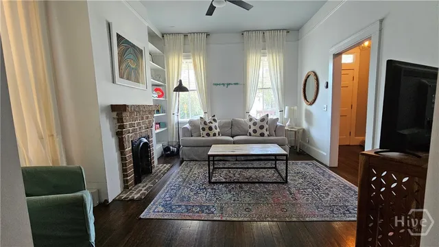 $4,450 | 14 East 41st Street, Savannah, GA 31401