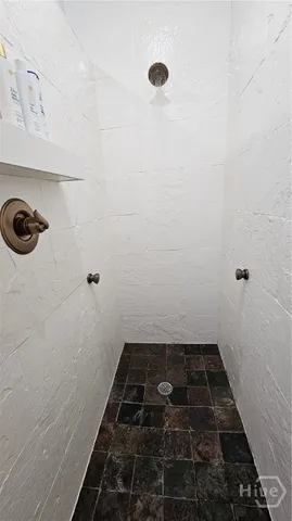 $4,450 | 14 East 41st Street, Savannah, GA 31401