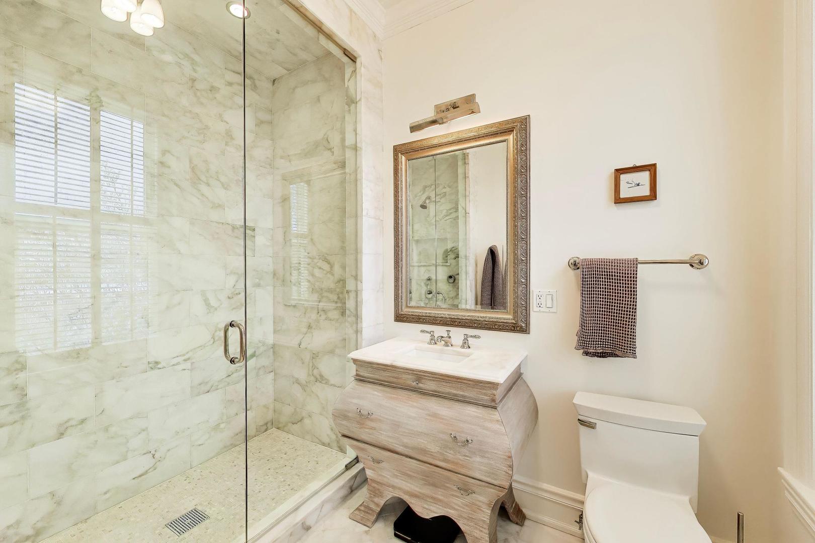 2055 North Howe Street Chicago, IL 60614 - Photo 27 of 40