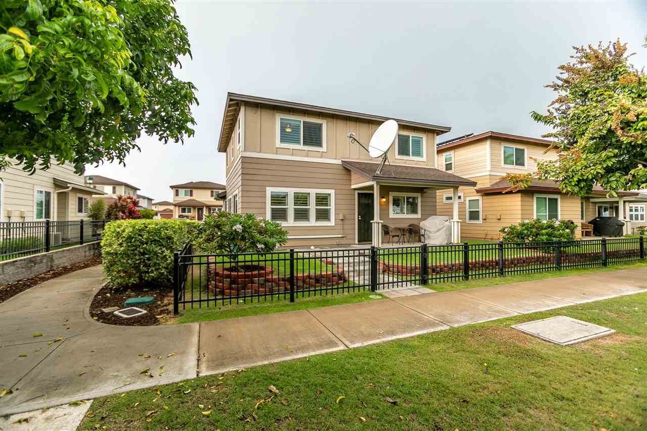 209 Alake Street Kahului, HI 96732 - Photo 23 of 30 a view of a house with backyard and sitting area