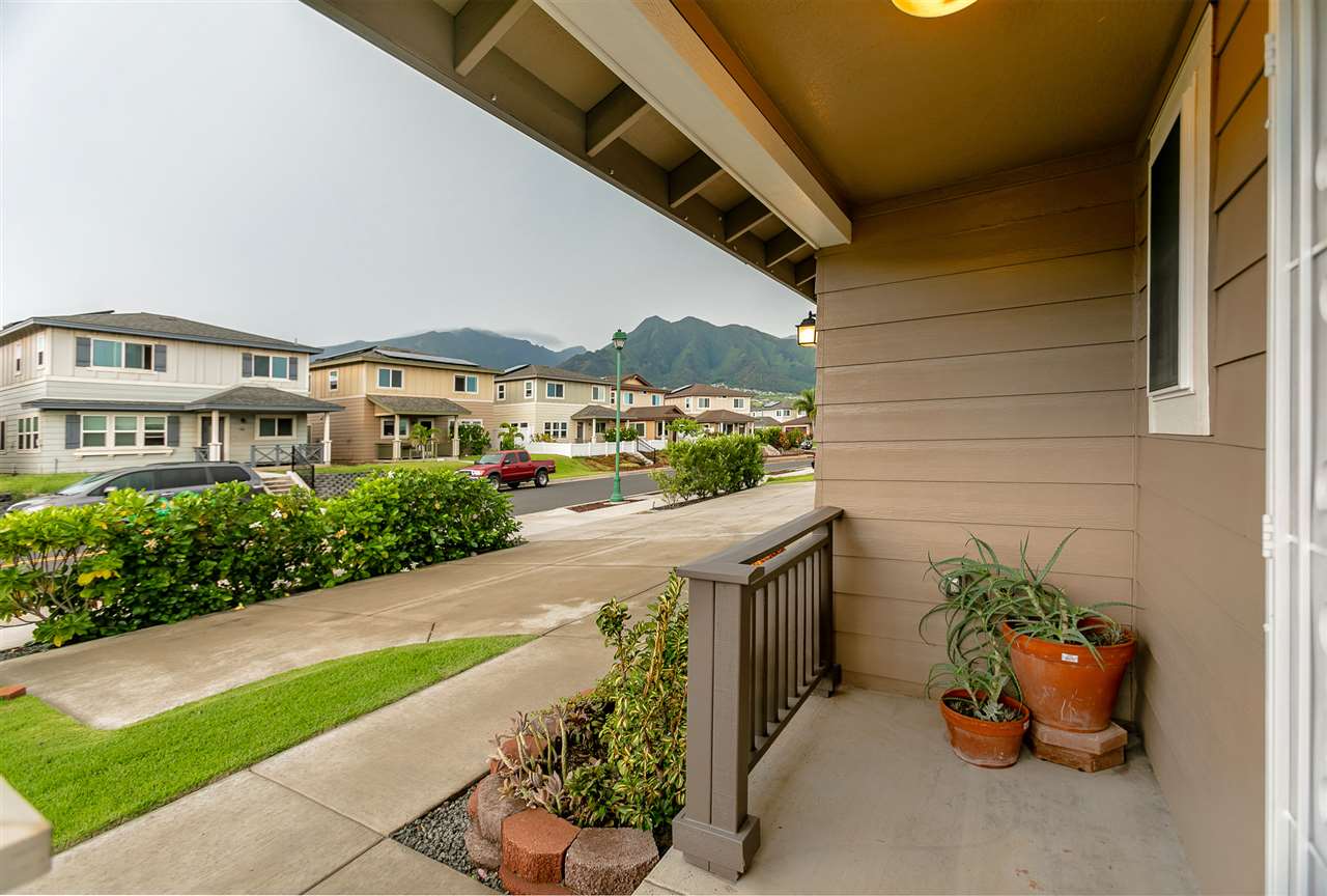 209 Alake Street Kahului, HI 96732 - Photo 25 of 30 a view of a patio with couches and potted plants