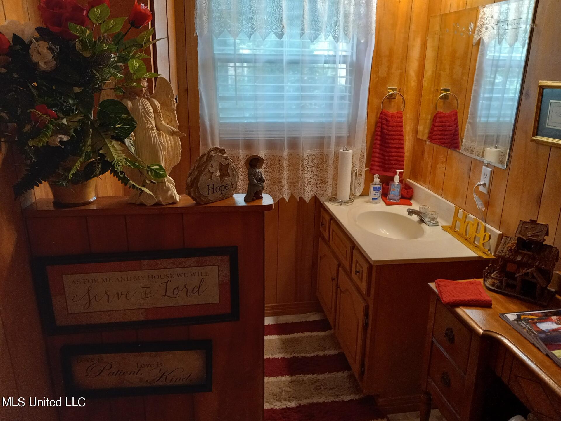 604 South Applegate Street Winona, MS 38967 - Photo 14 of 14 Attachment