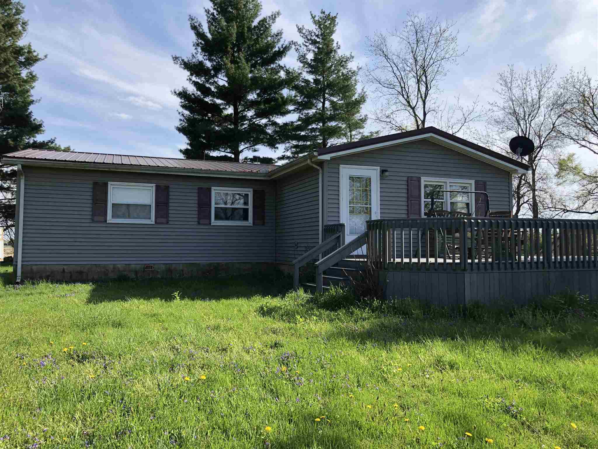 5692 East Bass Center Road Monticello, IN 47960 - Photo 3 of 34 Gallery Image 3