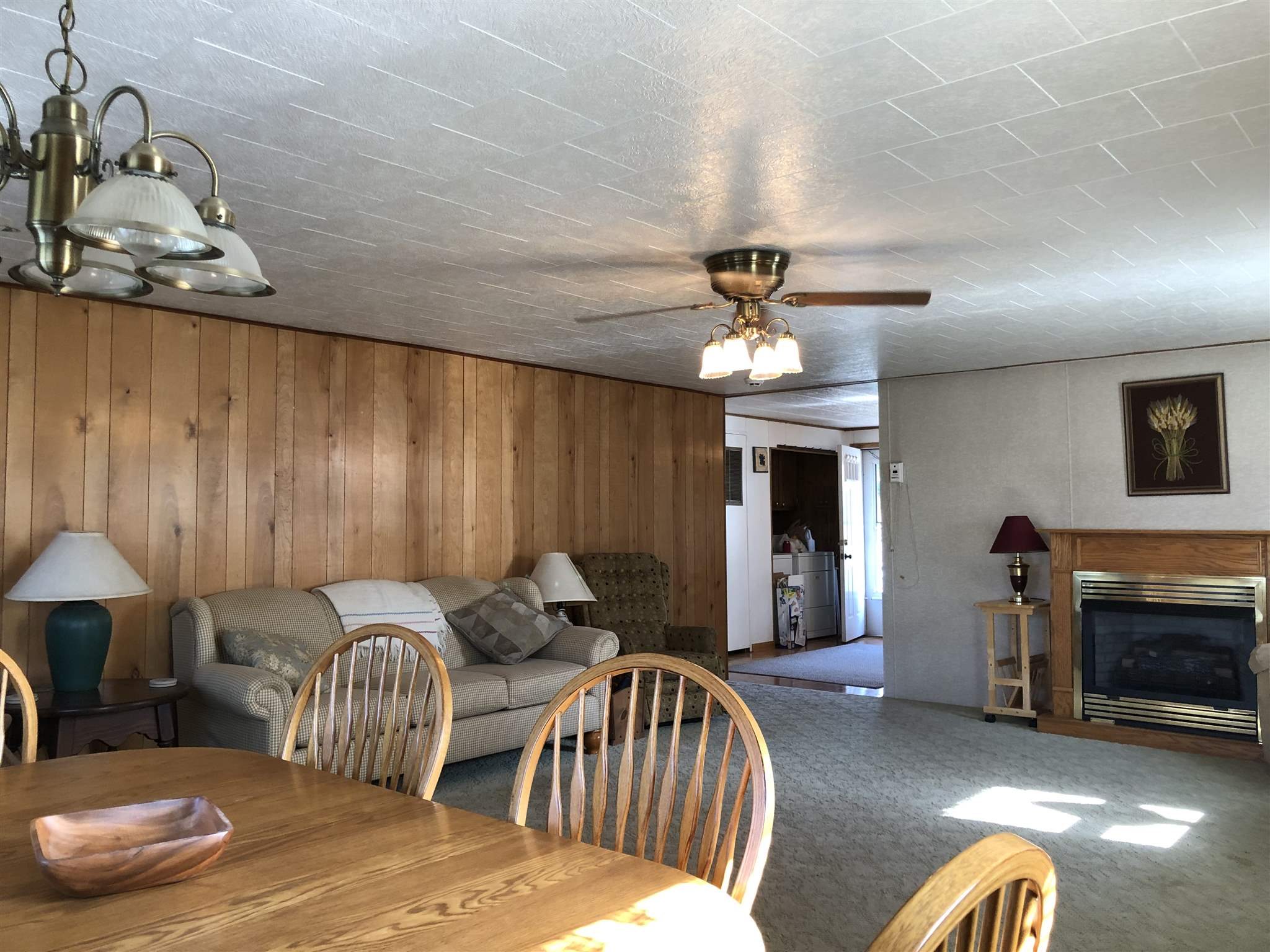 5692 East Bass Center Road Monticello, IN 47960 - Photo 8 of 34 Gallery Image 8