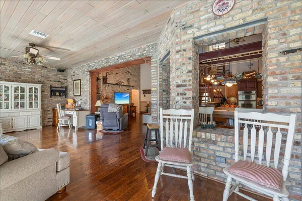 $1,300,000 | 930 90th Avenue, Vero Beach, FL 32966