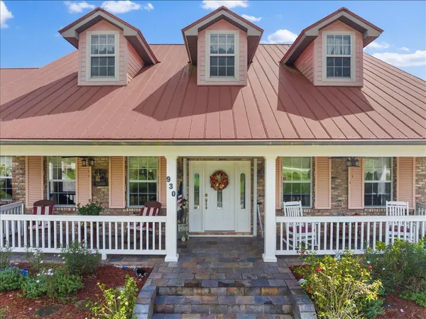 $1,300,000 | 930 90th Avenue, Vero Beach, FL 32966