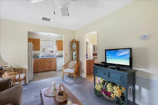 $1,300,000 | 930 90th Avenue, Vero Beach, FL 32966