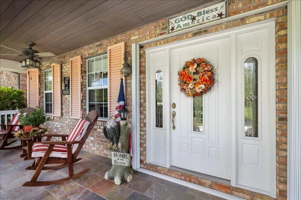 $1,300,000 | 930 90th Avenue, Vero Beach, FL 32966