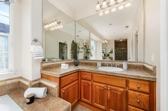 $2,199,950 | 2753 Silverado Court, Livermore, CA 94550