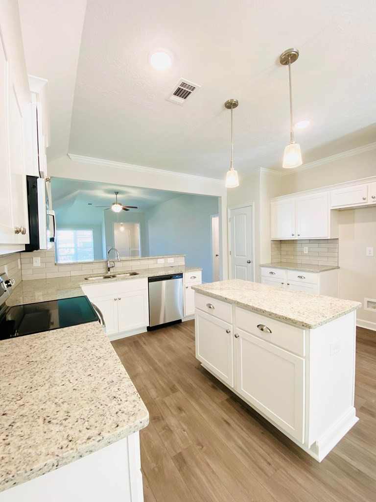 554 Schaver Loop Aiken, SC 29803 - Photo 16 of 34
