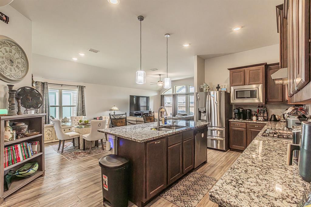 459 Prairie View Drive Haslet, TX 76052 - Photo 3 of 39
